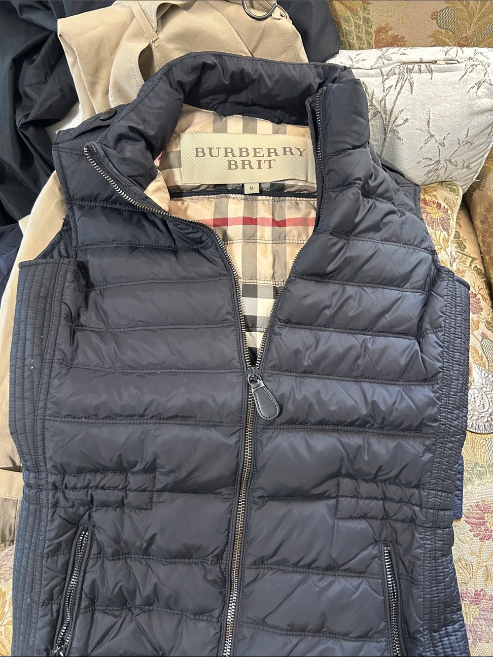 Burberry Men’s Navy Quilted Puffer Vest